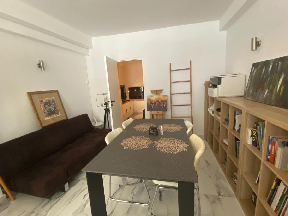 Stay And Work In Kolonaki Atenas Exterior foto
